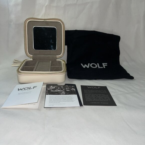 Vintage Lusterloc Wolf 1834 Ivory Quilted Leather Jewelry Box Bag & Pamphlet - Picture 1 of 11